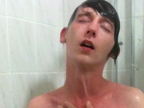 An Uncircumcised Lad Spunk Shot - Max